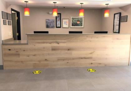 Country Inn & Suites by Radisson Stone Mountain GA - image 5