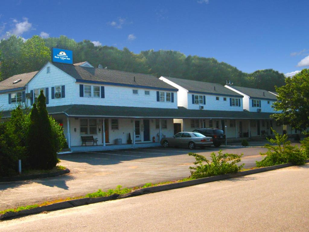 Americas Best Value Inn - Stonington - main image