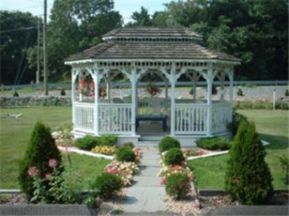 Americas Best Value Inn - Stonington - image 7
