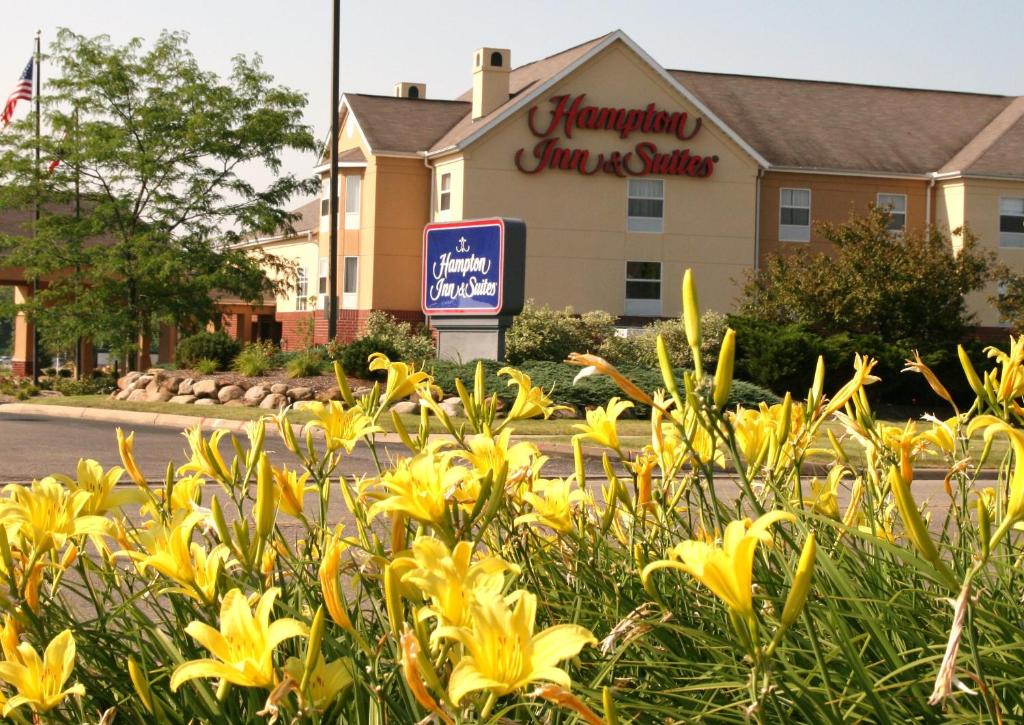 Hampton Inn & Suites Cleveland-Southeast-Streetsboro - main image