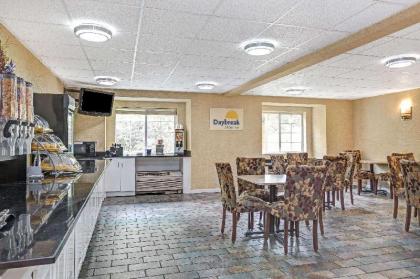 Days Inn by Wyndham Sturbridge - image 12