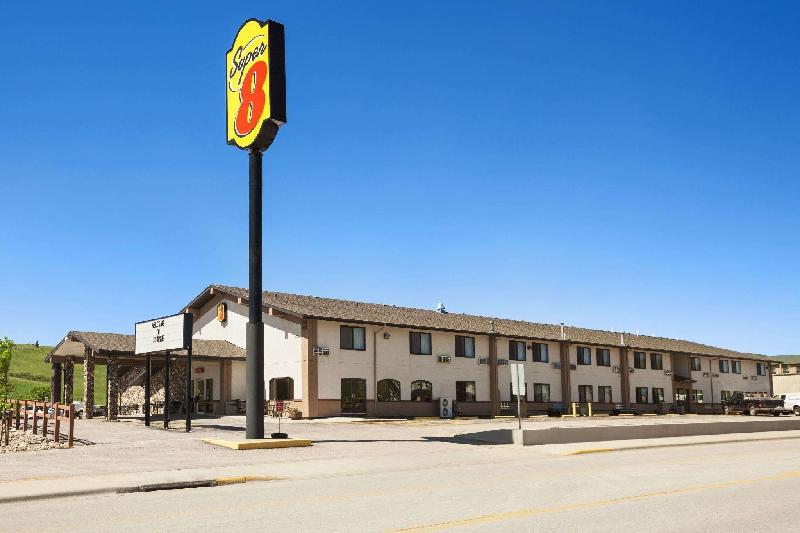Super 8 by Wyndham Sturgis - main image