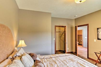 Great 5BR Deadwood Area Home with Hot Tub and Game Room - image 9