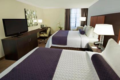 Crowne Plaza Suffern-Mahwah an IHG Hotel - image 17