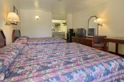 Brentwood Inn & Suites - image 14