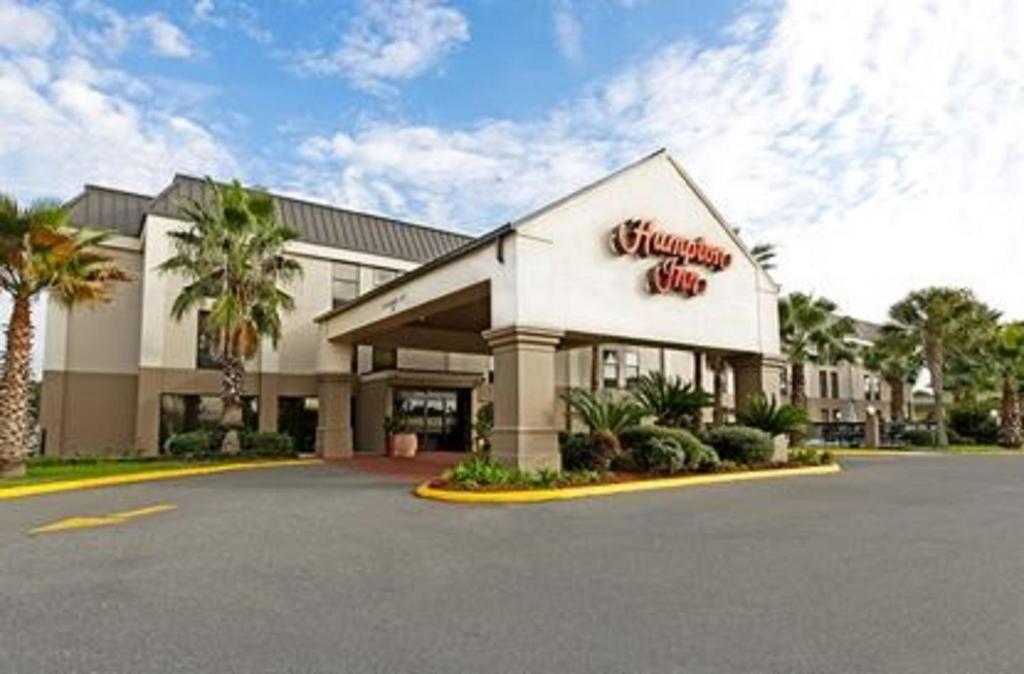 Hampton Inn Sulphur - image 6