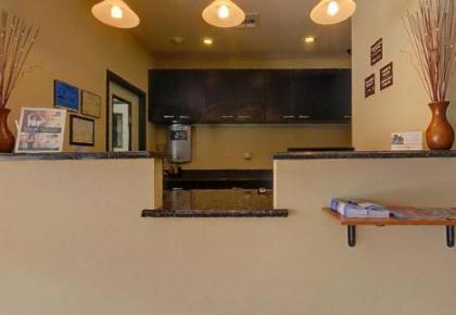 Americas Best Value Inn Sulphur - image 6