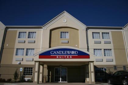 Candlewood Suites Lake Charles-Sulphur - image 14
