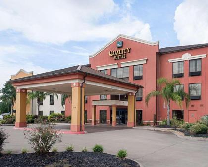 Quality Suites