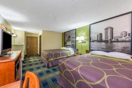 Super 8 by Wyndham Sulphur Lake Charles - image 2