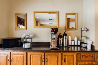 Quality Inn Summersville - image 13