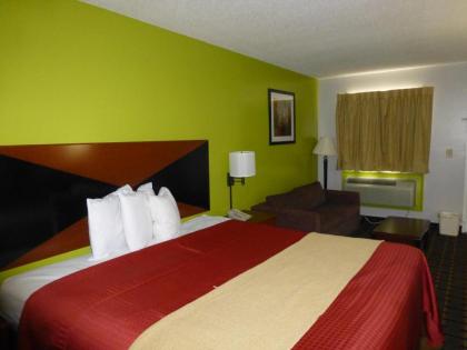 Coach Inn - Summerville - image 10