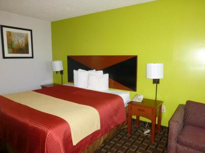 Coach Inn - Summerville - image 11