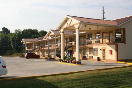 Coach Inn - Summerville - image 2