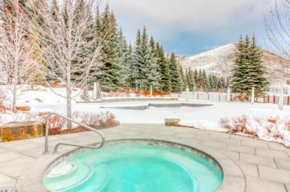 Lane Ranch Mountain Retreat - image 5