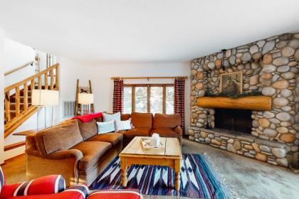 Summit Hideout - image 12