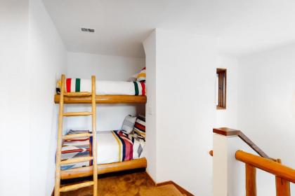Summit Hideout - image 14