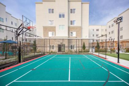 Residence Inn by Marriott San Jose North/Silicon Valley - image 2