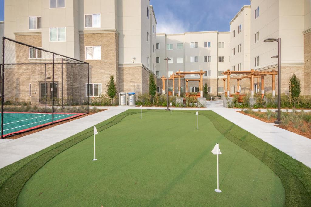 Residence Inn by Marriott San Jose North/Silicon Valley - image 3