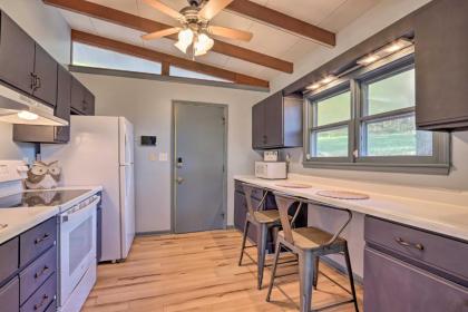 Sunrise Beach Lakefront Cabin with Private Dock! - image 11