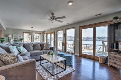Osage Beach Retreat on Lake of the Ozarks!