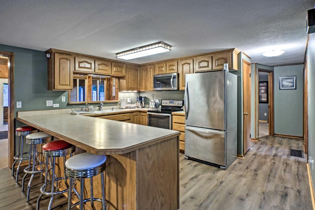 Lakefront Sunrise Beach Home with Boat Dock! - image 7