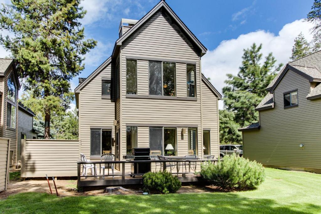 Eaglewood 3 | Discover Sunriver - main image