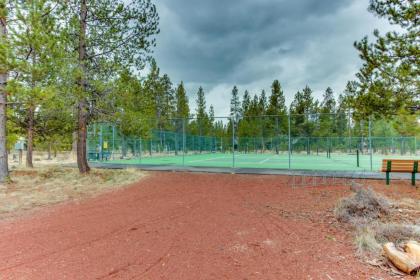 Red Cedar 42 | Discover Sunriver - image 3