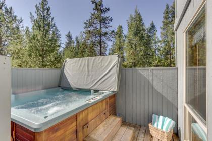 Redwood Lane 08 | Discover Sunriver - image 3