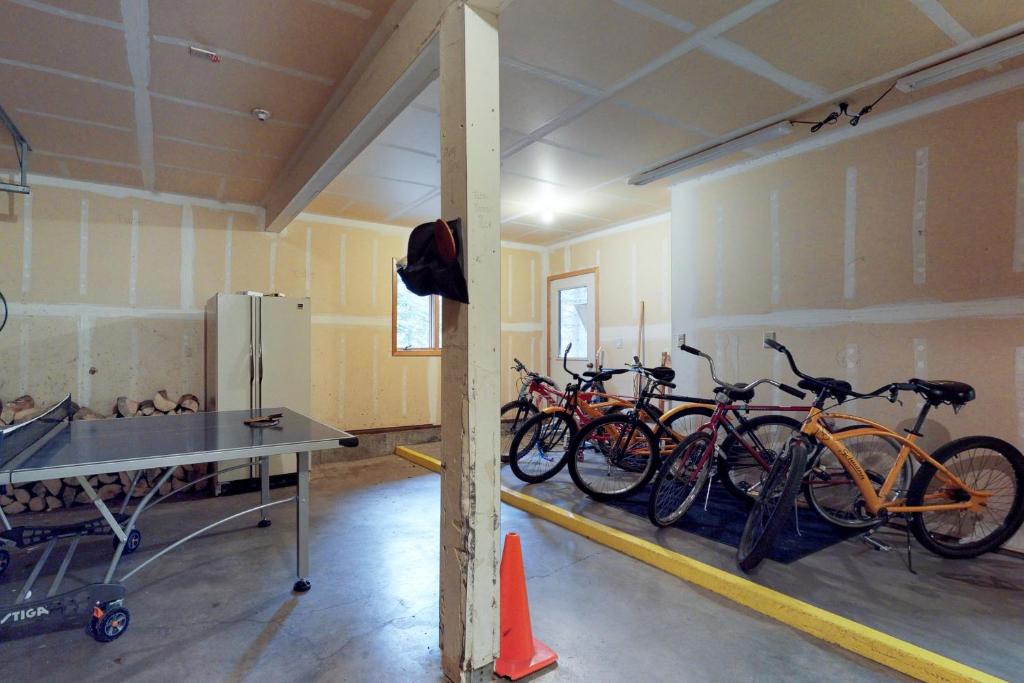 3 Fir Cone Lane - image 3