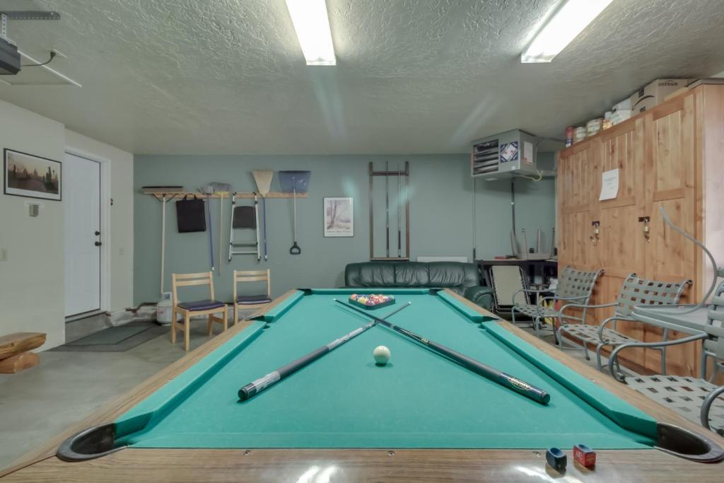 8 Cedar Lane - image 4