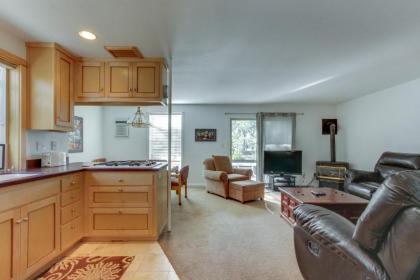 1 Abbot House - image 5
