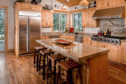 5 Vine maple   Golf View   6BR6BA Sunriver Oregon