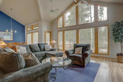 1 Colonial-Golf Course-5BR/6BA - image 2