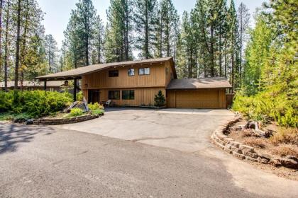 Pioneer 8 Sunriver