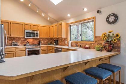 White Elm 28