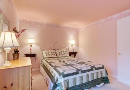 Quelah Condo 11 by Village Properties at Sunriver - image 15
