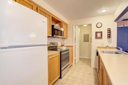 Quelah Condo 11 by Village Properties at Sunriver - image 4