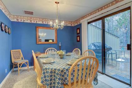 Quelah Condo 11 by Village Properties at Sunriver - image 9