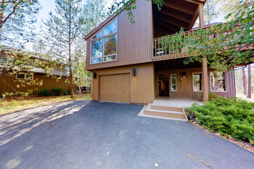 Sunriver Chalet - main image