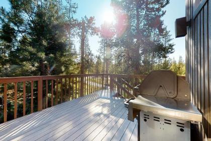 Sunriver Chalet - image 4