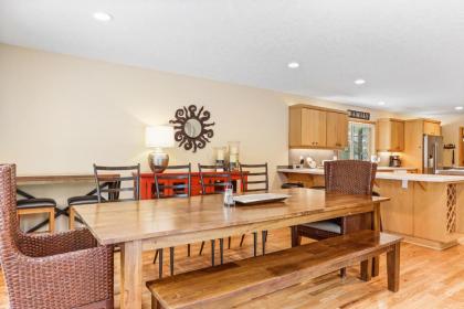14 Camas - Spacious and Quiet Retreat - image 13