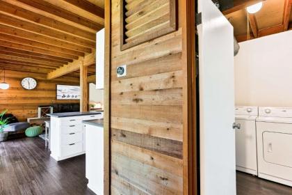 6 Ranch Cabin - image 3