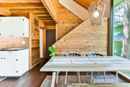 6 Ranch Cabin - image 4
