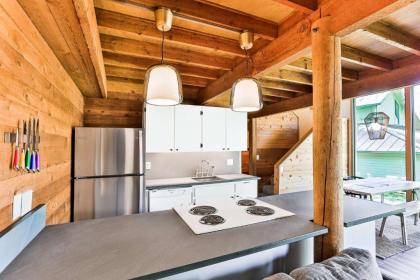 6 Ranch Cabin - image 7