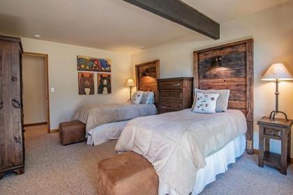 83 Meadow House - image 13