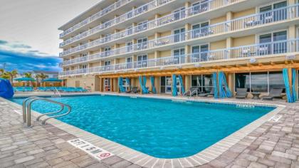 Holiday Inn Oceanfront at Surfside Beach an IHG Hotel - image 10