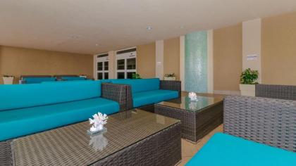 Holiday Inn Oceanfront at Surfside Beach an IHG Hotel - image 11