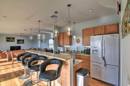 Beachfront Abode BBQs Decks Smart TV Etc! - image 13