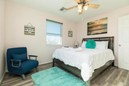 Sunset Sanctuary - Adorable Beach Bungalow with Gorgeous Gulf Views! - image 16